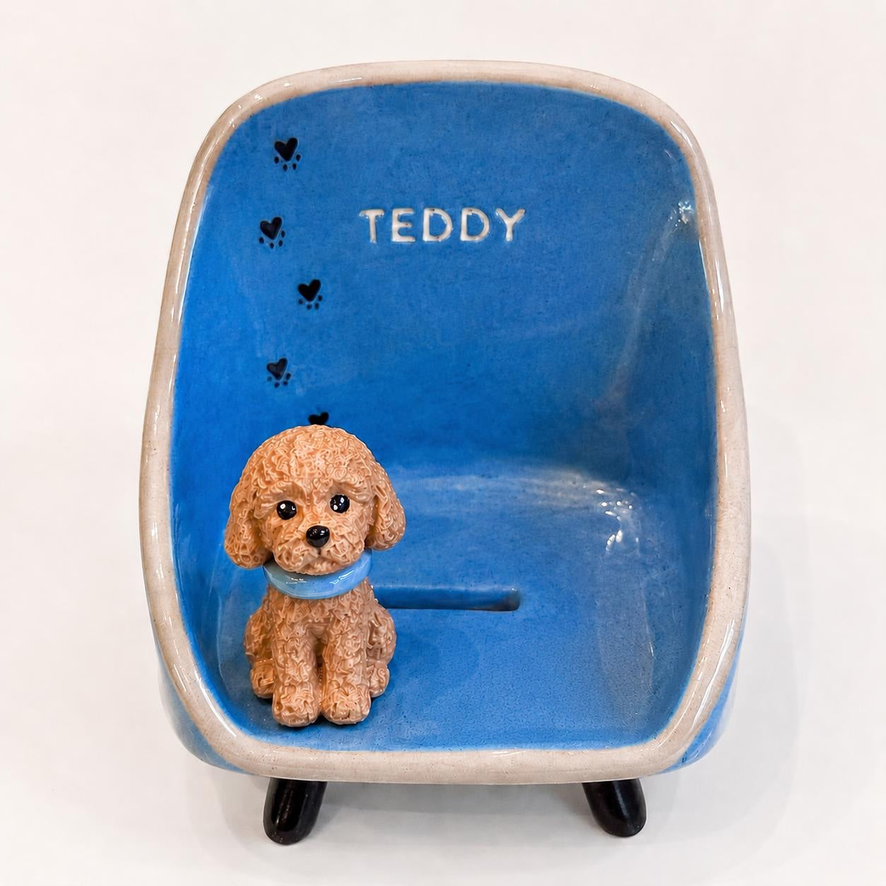 Personalized Ceramic Phone Stand with Custom Pet Figurine – Handmade Pet Lover Gift, Desk Phone Holder, Custom Name Ceramic Stand