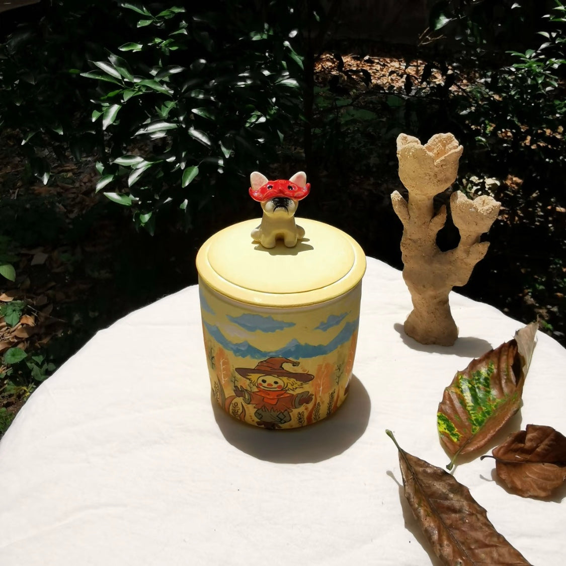 Handmade Pet Urn for Ashes – Ceramic Keepsake Urns with 3D Pet Figurine Lid, Personalized Dog or Cat Memorial Jar